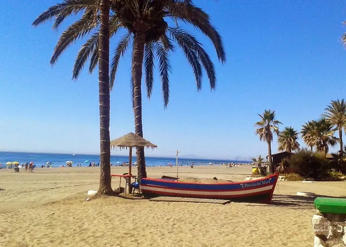 Impressive Apartment With 3 Bedrooms Metres From The Beach